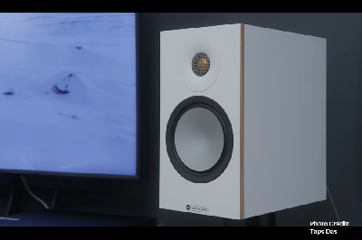 Bronze 50 7G & Vestra W10 Video Review - 0102 Studio